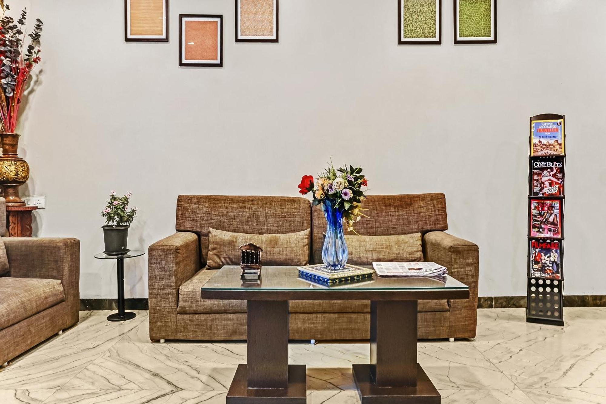 Hotel O Log Inn Plaza Near Eon It Park Pune Bagian luar foto